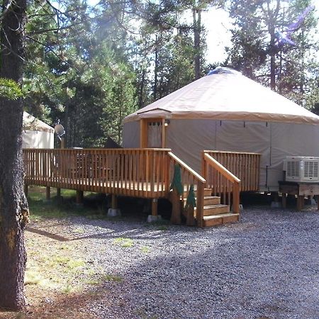 Bend-Sunriver Rv Campground Three Rivers ภายนอก รูปภาพ