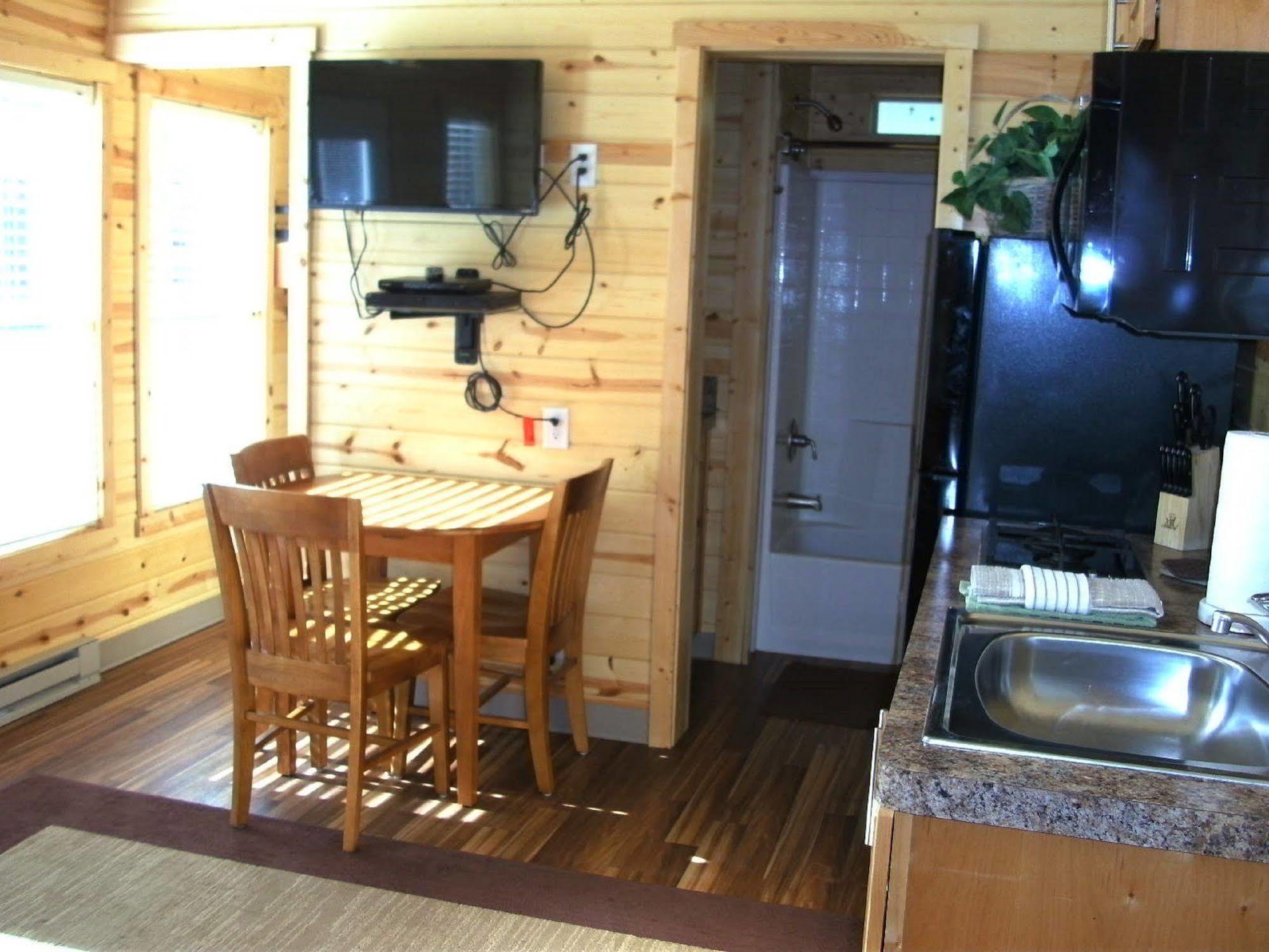 Bend-Sunriver Rv Campground Three Rivers ภายนอก รูปภาพ